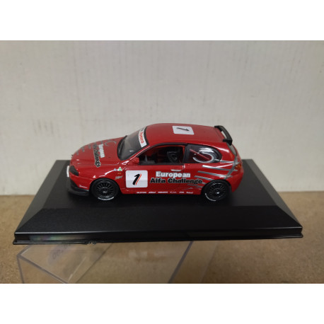 ALFA ROMEO 147 GTA 2003 CUP n1 RED 1:43 HACHETTE BOX NO ORIGINAL