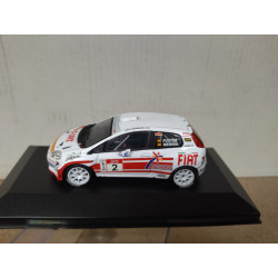 FIAT PUNTO S2000 2007 RALLY COSTA BRAVA FUSTER 1:43 DEFECTUOSO/BOX NO ORIGINAL