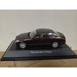 MERCEDES-BENZ W212 E-CLASS BROWN 1:43 SCHUCO NO CARTON