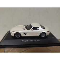 MERCEDES-BENZ C197 SLS AMG WHITE 1:43 SCHUCO NO CARTON