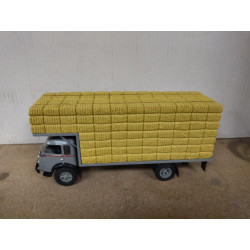 RENAULT R4153 FAINEANT FOURRAGE/PAJA CAMION/TRUCK 1:43 ALTAYA IXO