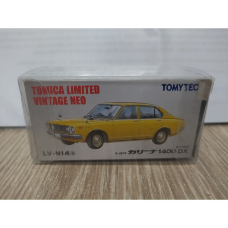TOYOTA CARINA 1400 DX YELLOW 1:64 TOMICA LIMITED VINTAGE NEO N-14b