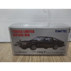 NISSAN SILVIA HATCHBACK TURBO ZSE 1:64 TOMICA LIMITED VINTAGE NEO N-210a