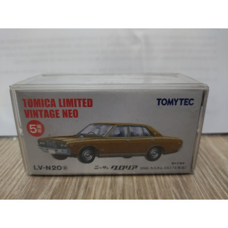 NISSAN GLORIA 1:64 TOMICA LIMITED NEO N-20a