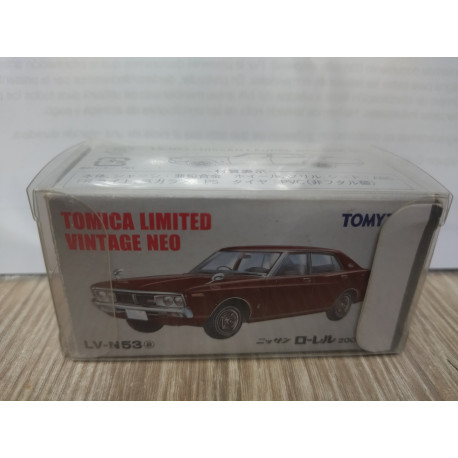 NISSAN LAUREL 2000 SGX 1:64 TOMICA LIMITED NEO N-53a