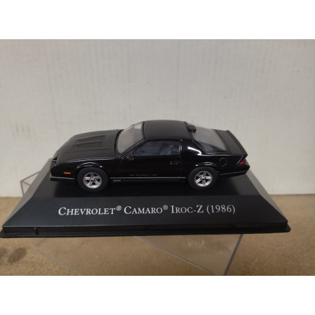 CHEVROLET CAMARO IROC-Z 1986 BLACK AMERICAN CARS 1:43 ALTAYA IXO