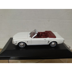 FORD MUSTANG CONV GOLDFINGER 007 JAMES BOND 1:43 ALTAYA IXO BOX NO ORIGINAL