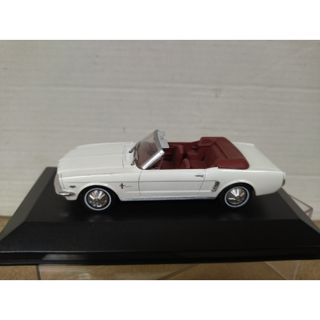 FORD MUSTANG CONV GOLDFINGER 007 JAMES BOND 1:43 ALTAYA IXO BOX NO ORIGINAL