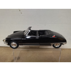 CITROEN DS 19 CABRIOLET BLACK 1:24 WELLY NO BOX