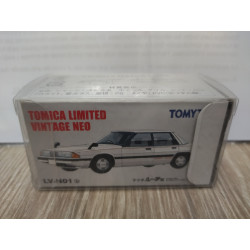 MAZDA LUCE WHITE 1:64 TOMICA LIMITED VINTAGE NEO LV-N1b