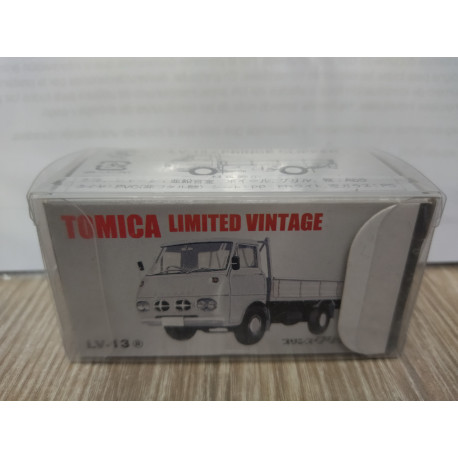 PRINCE CLIPPER WHITE MINI TRUCK 1:64 TOMICA LIMITED VINTAGE LV-13a