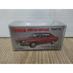 TOYOPET CROWN HARDTOP RED 1:64 TOMICA LIMITED VINTAGE LV-196b