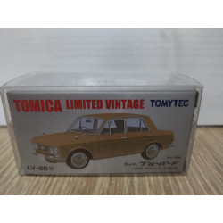 DATSUN BLUEBIRD 1200 DELUXE 1:64 TOMICA LIMITED VINTAGE LV-65d