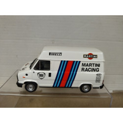 FIAT 242 MARTINI ASSISTANCE RALLY 1:43 ALTAYA IXO DEFECT/NO RETROS/NO BOX