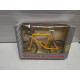 BICYCLE/BICICLETA DE CORREDOR AMARILLA MODEL 1930 1:10