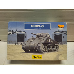 M4 SHERMAN TANK WW 2 MODEL KIT 1:72 HELLER 79883 NO BOX/NO PLANOS