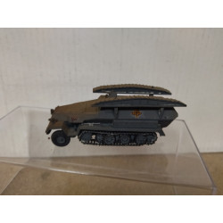 Sd.kfz.251/7 PIONEER GERMANY WW 2 1:72 KIT/DIECAST ? NO BOX DESGUACE/SUCIO
