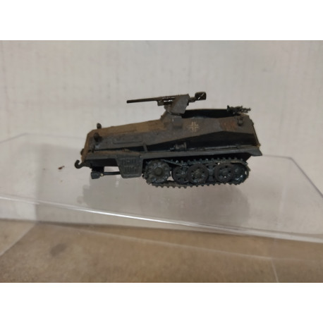 Sd.kfz.250 GERMANY WW 2 1:72 KIT/DIECAST ? NO BOX DESGUACE/SUCIO