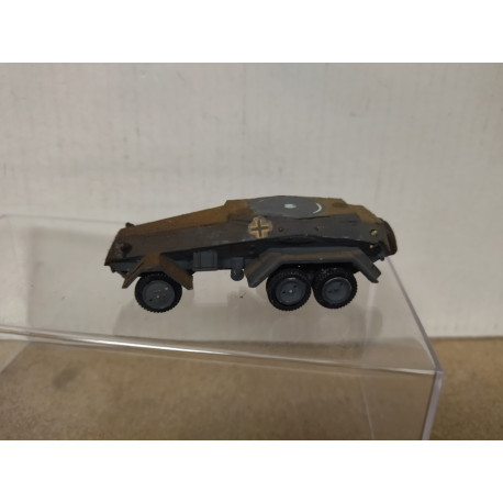 Sd.kfz.231 GERMANY WW 2 1:72 KIT/DIECAST ? NO BOX DESGUACE/SUCIO
