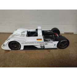BMW V12 LMR 1:18 KYOSHO DESGUACE/NO BOX
