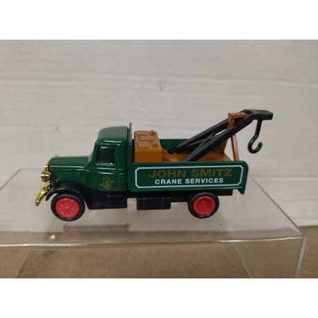 CAMION/TRUCK JOHN SMITZ CRANE SERVICES 1:72/1:64 ? 8cm LONG GOLDEN WHEELS