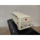 VOLKSWAGEN T1 1964 ROTES KREUZ AMBULANCE 1:43 ATLAS IXO HARD BOX