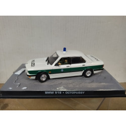 BMW E28 528 POLIZEI + FIG OCTOPUSSY 007 JAMES BOND 1:43 EAGLEMOSS IXO