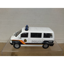 VOLKSWAGEN T4 (NO LICENCE) POLICIA NACIONAL 1:43 CARARAMA NO BOX