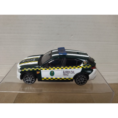 ALFA ROMEO STELVIO GUARDIA CIVIL 1:43 BBURAGO NO BOX