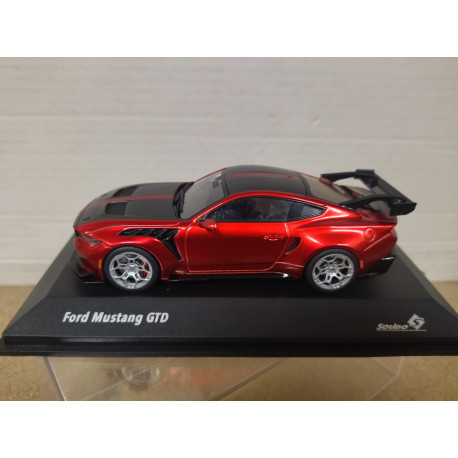 FORD MUSTANG 2025 GTD MOLTEN MAGENTA 1:43 SOLIDO S4318302 SD