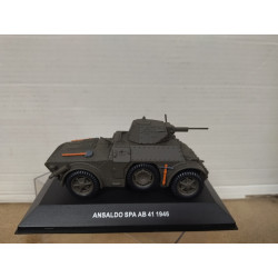 ANSALDO SPA AB41 1946  BLINDADO CARABINIERI 1:43 DeAGOSTINI HARD BOX