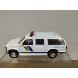 CHEVROLET SUBURBAN STATE NJ POLICE USA 1:43 ROAD CHAMPS NO BOX