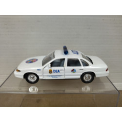 FORD CROWN VICTORIA DEA POLICE USA 1:43 ROAD CHAMPS NO BOX