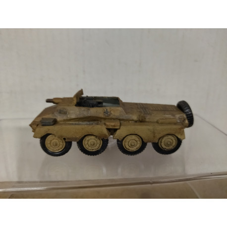 Sd.kfz.234/1 PUMA GERMANY WW 2 1:72 KIT/DIECAST ? NO BOX DESGUACE/SUCIO