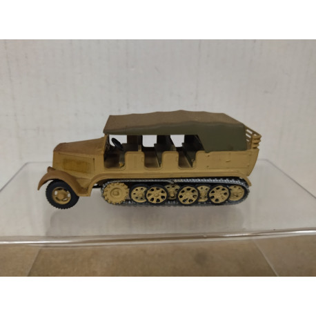 Sd.kfz.7 HALF-TRACK GERMANY WW 2 1:72 KIT/DIECAST ? NO BOX DESGUACE/SUCIO