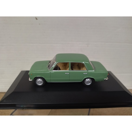 SEAT 124 L 1969 VERDE 1:43 ALTAYA IXO BOX NO ORIGINAL