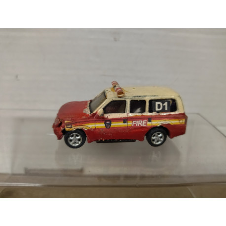 MITSUBISHI PAJERO D-1 FIRE BOMBEROS REPINTADO/DESGUACE 1:72 JOY CITY NO BOX
