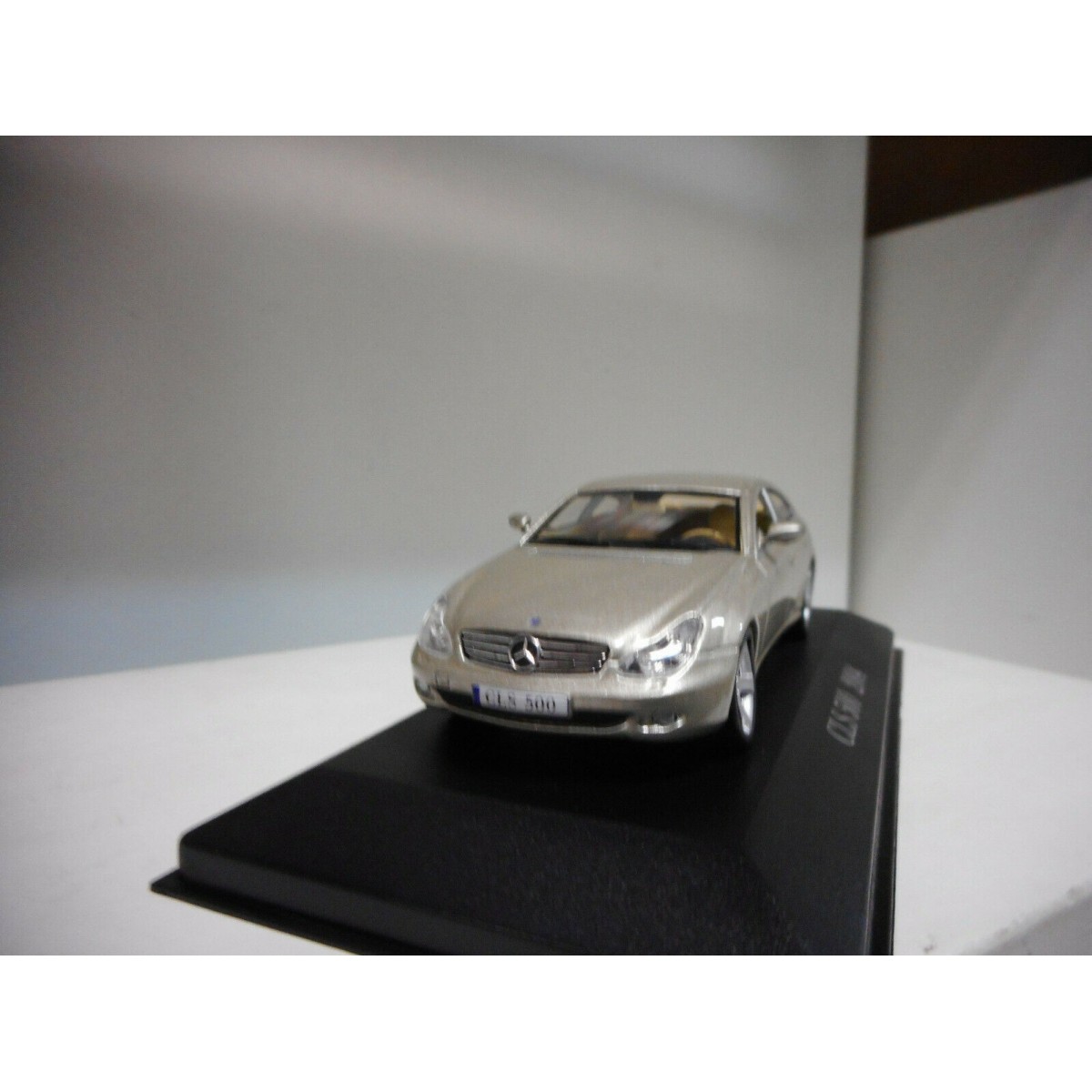 Mercedes-Benz C-Klasse Sport Coupé obsidianschwarz-met. Werbemodell