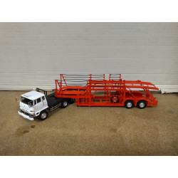 MITSUBISHI FUSO WHITE TRUCK CAR CARRIER/PORTACOCHES 1:64 D-D MODELS