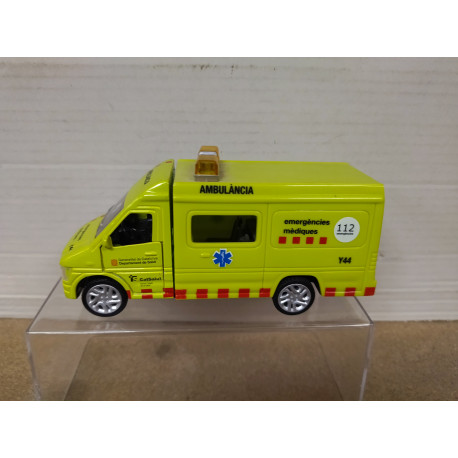 FURGONETA/VAN AMBULANCIA EMERGENCIES MEDIQUES 112 PLAYJOCS NO BOX TOY
