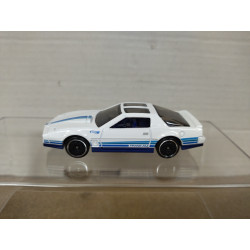 PONTIAC FIREBIRD 1984 WHITE 1:64 HOT WHEELS NO BOX