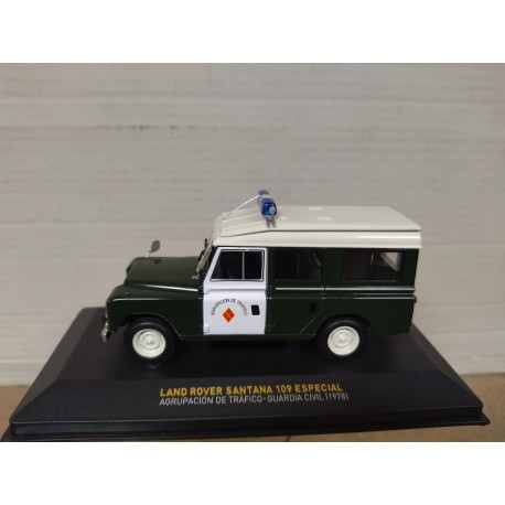 LAND ROVER 109 1978 SANTANA ESPECIAL GUARDIA CIVIL 1:43 ALTAYA IXO DEFECT/NO RETRO