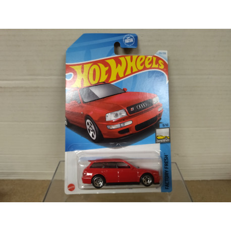AUDI RS 2 AVANT 1994 RED 9/10 FACTORY FRESH 1:64 HOT WHEELS LONG CARD