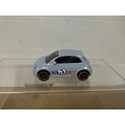 FIAT 500e GRIS 1:64 HOT WHEELS NO BOX