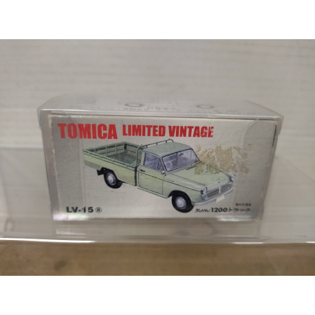 DATSUN 1200 TRUCK GREEN 1:64 TOMICA LIMITED VINTAGE LV-15a