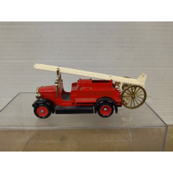 DENNIS FIRE ENGINE HULL apx 1:76/7cm Long LLEDO DAYS GONE NO BOX
