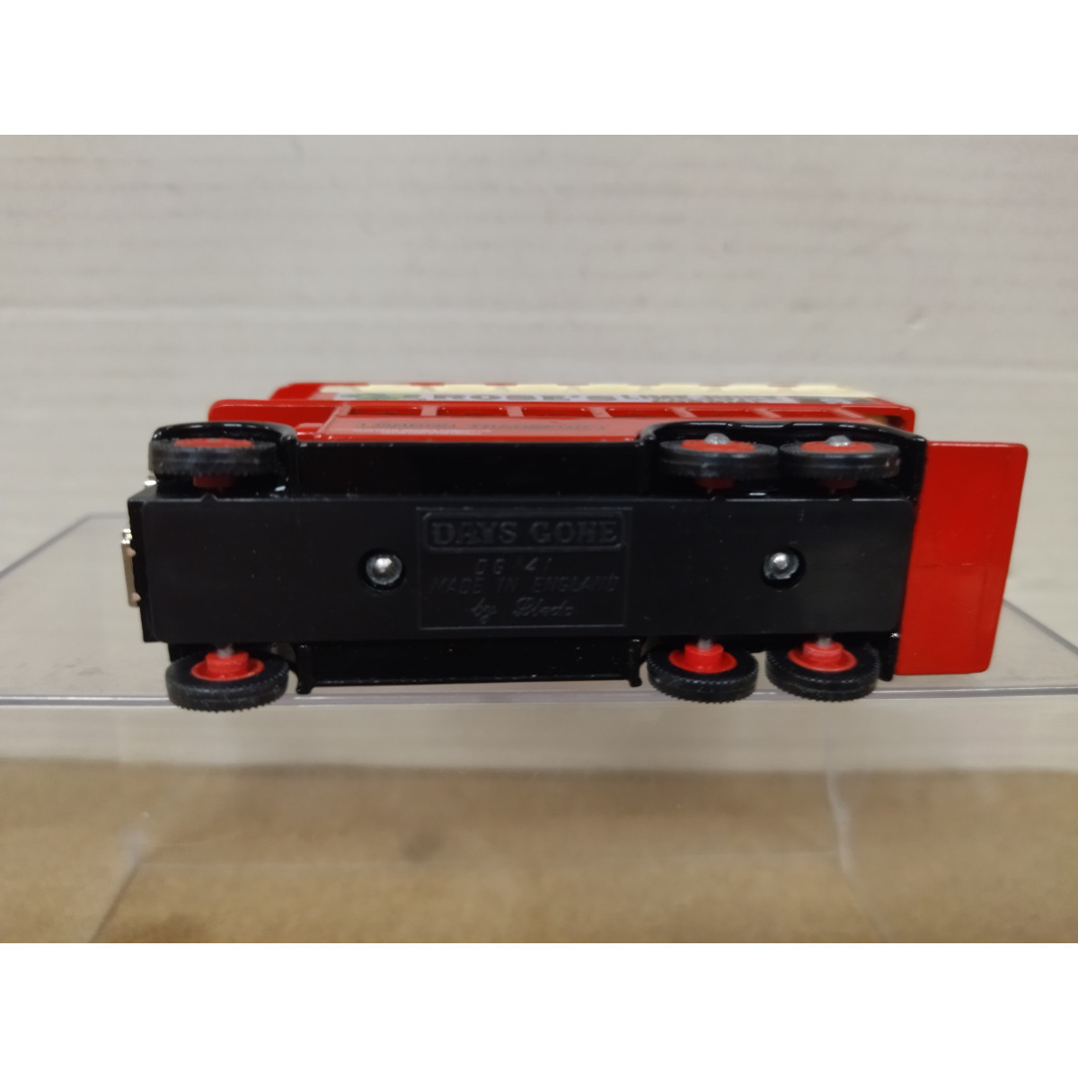 AEC RENOWN AUTOBUS ROSE´S apx 1:76/7cm Long LLEDO DAYS GONE NO BOX ...