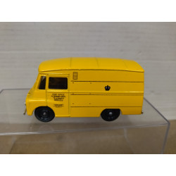 MORRIS LD150 POST OFFICE YELLOW apx 1:76/7cm Long LLEDO DAYS GONE NO BOX