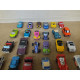 LOTE DE 24 MICROCOCHES/MICROMACHINES MODELOS Y MARCAS DIVERSAS