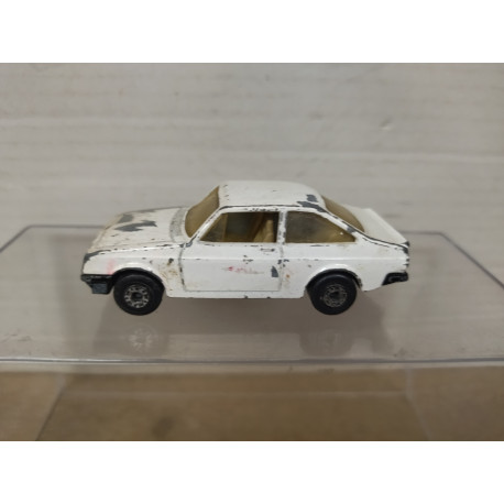 FORD ESCORT RS2000 WHITE SUPERFAST 9 1:55/apx 1:64 MATCHBOX NO BOX